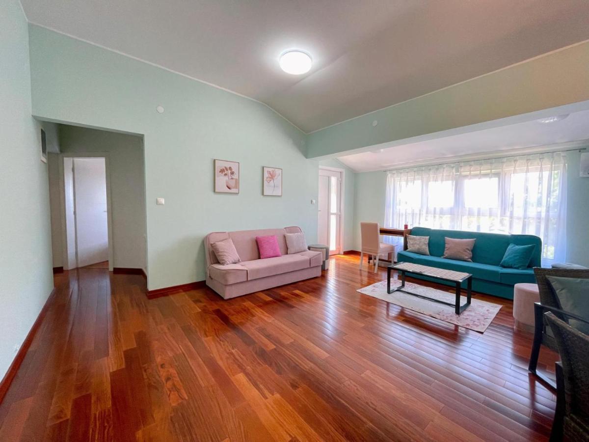 Dolce Apartment Vinkuran