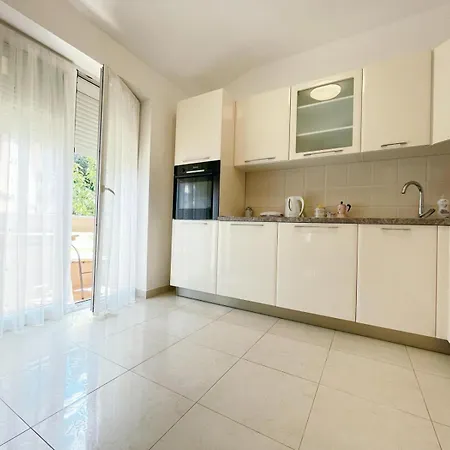 Dolce Apartment Vinkuran Exterior photo
